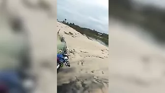 Voyeur Swinger Beach Sex Threesome One Guy and Two Girls