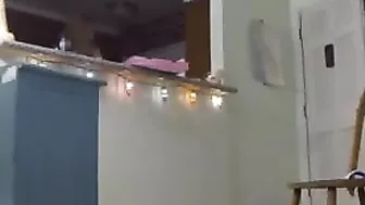 Hot, Naked Girl Teases, Flashes Pizzaman, Drives Him Wild