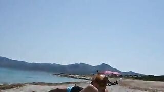 Sexy, Steamy Beach Oral Sex With Audience!