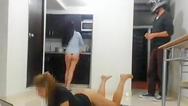 Daring Girls Daringly Flashing Their Nude Bodies To The Delivery Guy