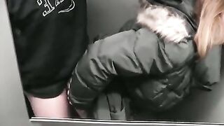 Exhibitionist Couple Makes Sex in Public Train