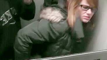 Exhibitionist Couple Makes Sex in Public Train