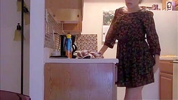 Hot Mother Teases and Masturbates in Kitchen