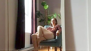 Sultry Home-Alone Mommy Masturbates With Abandon, Seeking Ecstasy