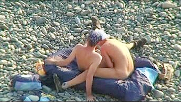 Voyeur Hot Sex at the Nudist Beach Caught on Camera