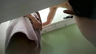 Smutty Hidden Camera Films Naked Couple In Dressing Room!