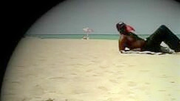 Sultry Beach Camera Secretly Captures Bold, Naked Exhibitionist Woman