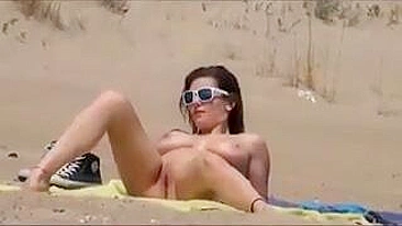 Voyeur Spy Camera Nice Tits Filmed at the Beach