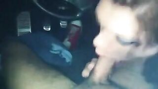 Blowjob in the Car Hooker Sucks Dick of Client