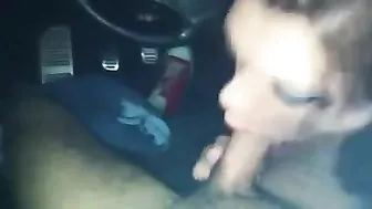 Blowjob in the Car Hooker Sucks Dick of Client