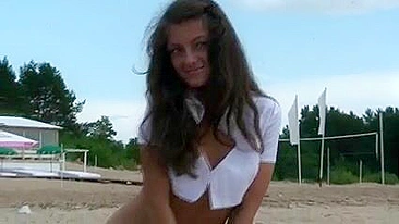 Cute Nude Amateur Girl's Beach Play