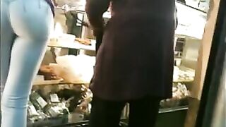 Candid Camera In Public Store Films Sexy, Perfect Fit Ass In Tight Jeans