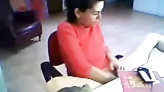 Secret Video Compilation of Mature Woman Masturbating at Home