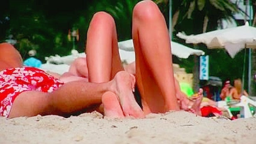 Fantastically Shaped Topless Beauties On The Beach!