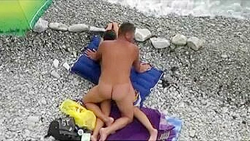 Wife Oral Sex and Fucking Filmed Voyeur at the Beach