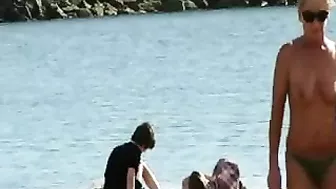 Topless Beach Video Mature Woman Caught on Camera