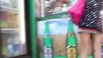 Hot Sexy Latina Legs in Upskirt Candid Voyeur Video Hot Sexy Latina Legs in Upskirt Candid Voyeur Video