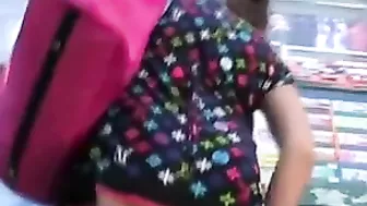 Hot Sexy Latina Legs in Upskirt Candid Voyeur Video