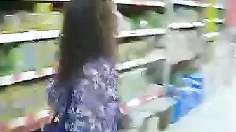 Hot-Blooded Amateur Wife Flaunts Her Nude Ass In Public Store