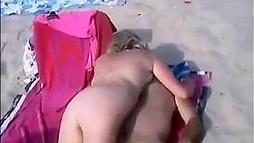 Sexy Nude Couples Catching Hot Public Sun Fun!