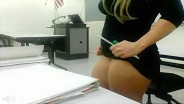 Hot Hidden Video of Sexy Latina Teacher Showing Her Ass