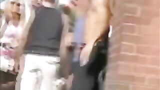 Candid Camera Too Short Pants Shows Ass of Hot Girl in Public