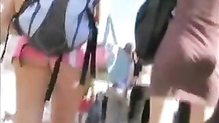 Candid Camera Too Short Pants Shows Ass of Hot Girl in Public