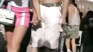 Candid Camera Too Short Pants Shows Ass of Hot Girl in Public