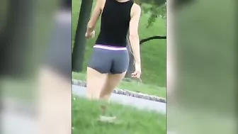 Filming A Heavenly Asscheeks In Snugdenim Spectacle