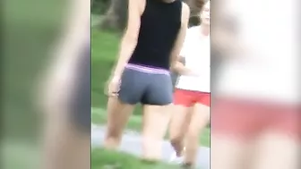 Filming A Heavenly Asscheeks In Snugdenim Spectacle Filming A Heavenly Asscheeks In Snugdenim Spectacle