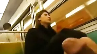 Dick Flashing in the Subway Showing to a Hot Girl