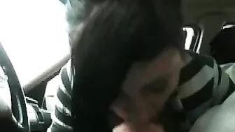 Stealthily Captured Car-Elevator-Prostitute-Blowjob Footage