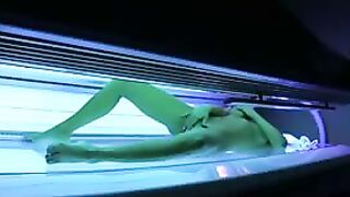 Hidden Camera at Solarium Filming Sexy Naked Girl