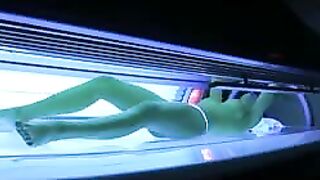 Hidden Camera at Solarium Filming Sexy Naked Girl