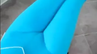 Woman Perfect Camel Toe in Tight Pants at the Public Gym