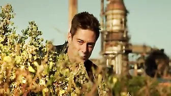 Beach Voyeur Chick Filmed Topless