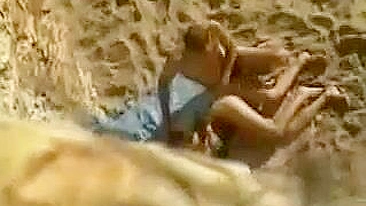 Couple Fucking at Beach Caught on Hidden Voyeur Camera