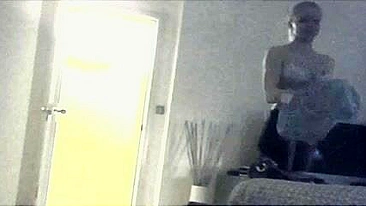 Video secreto en oculta cámara atrapados caliente chica desnuda