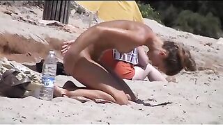 Beach Voyeur Tube Video Hot Nude Girl Filmed on Hidden Cam