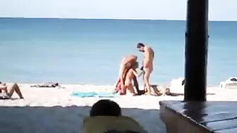 Shocking! X-Rated Couple Exposed In Public With Explicit Beach Sex!
