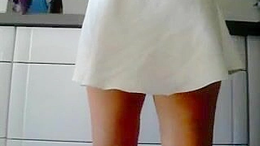 Sexy Upskirt Video of Hot Ass Girlfriend Working in Kitchen