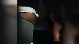 Fantastic Camera Work Captures Enticing Derriere In Form-Fitting Yoga Trousers