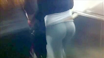 Fantastic Camera Work Captures Enticing Derriere In Form-Fitting Yoga Trousers