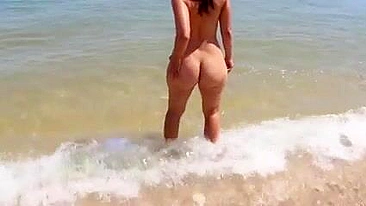 Adorable Amateur Woman's Totally Nude Beach Adventure