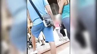 Voyeur Hot Girl in Tight Pants Shows Perfect Ass on the Street Voyeur Hot Girl in Tight Pants Shows Perfect Ass on the Street