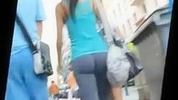 Voyeur Hot Girl in Tight Pants Shows Perfect Ass on the Street