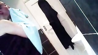 Sneaky Voyeur Video In The Bathroom Caught Naked Milf Spying On Cam!