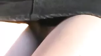 Amateur Girl Flashes Her Hairy Pussy in Broad Daylight