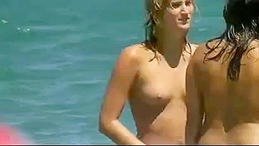Topless Beach Voyeur's Sexy Video Of Naughty Girls Caught On Camera!