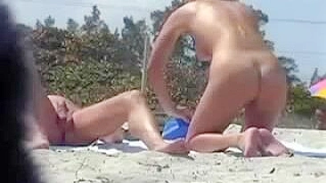 Naked Amateur Couple Filmed by Spy Camera at Beach